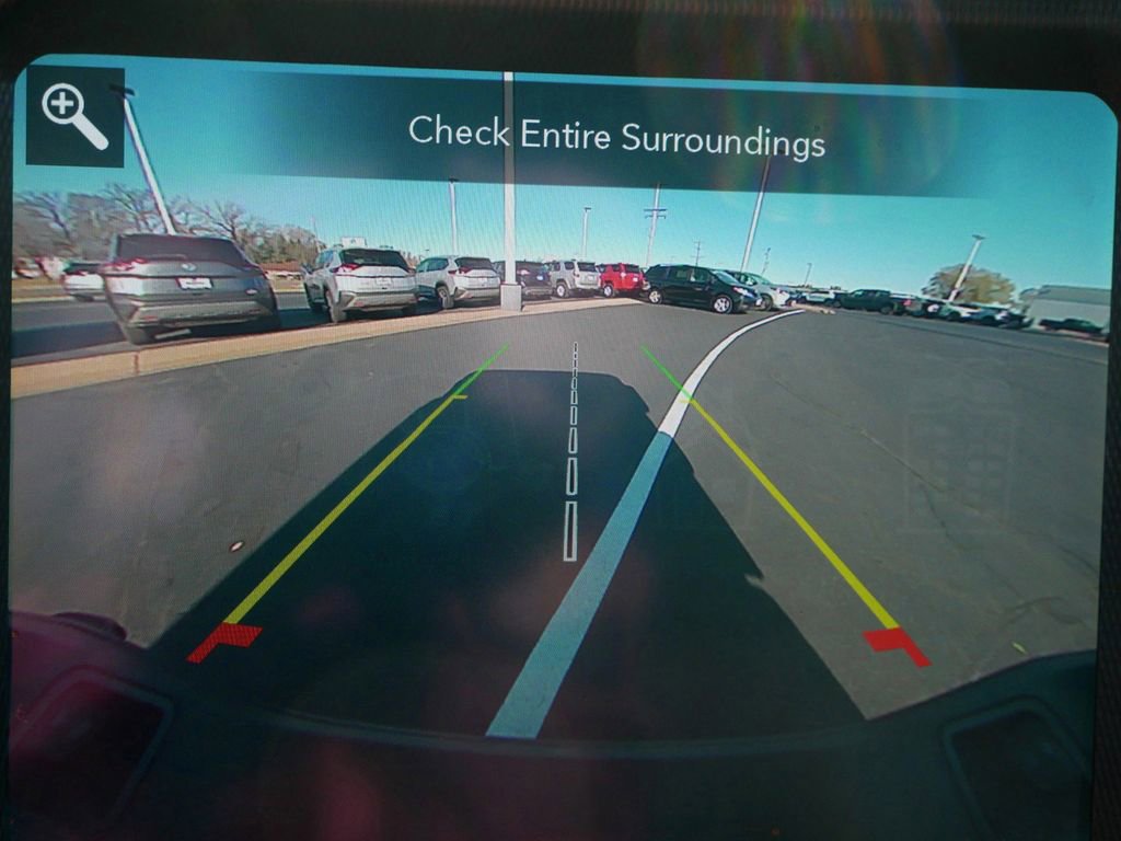 Used 2021 Jeep Gladiator Sport image 23