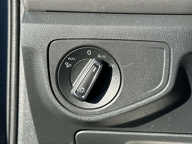 Used 2020 Volkswagen Atlas Cross Sport SEL Premium R-Line image 16