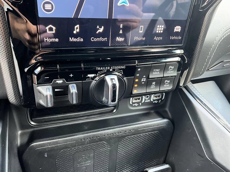 Used 2023 RAM 1500 Limited AWD/4WD image 24