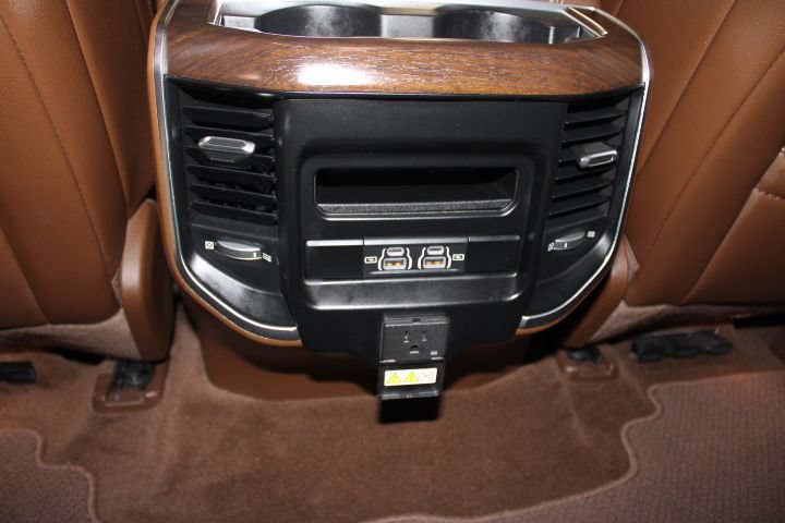 Used 2021 RAM 1500 Laramie AWD/4WD image 20