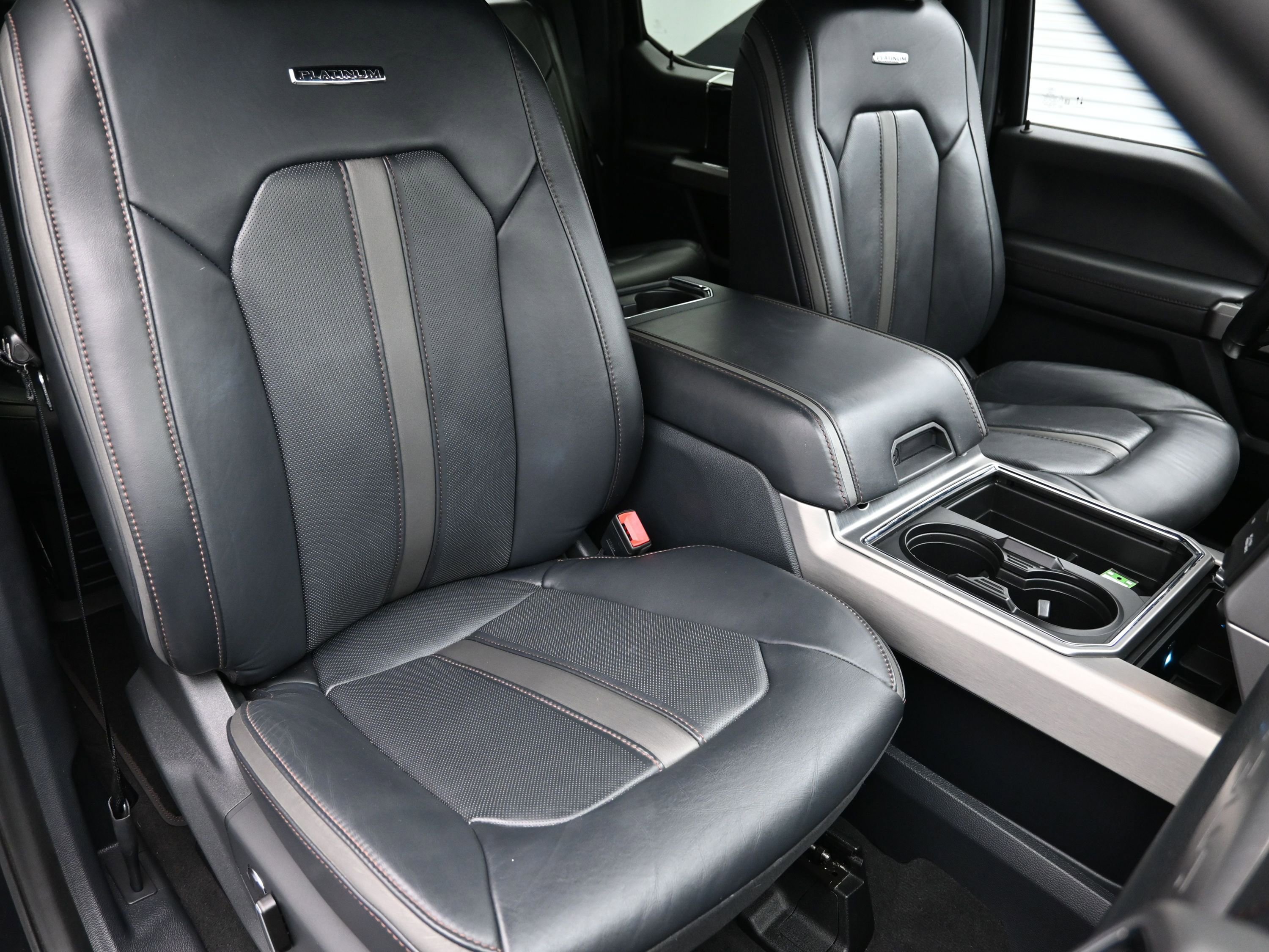 Used 2022 Ford F350 Platinum image 42