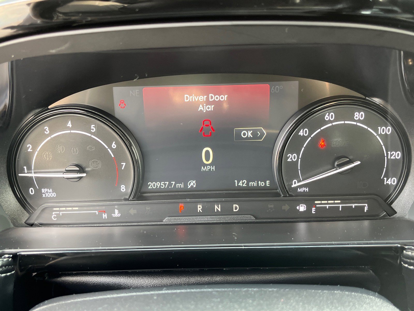 Used 2022 Lincoln Corsair AWD w/ Premium Package image 8