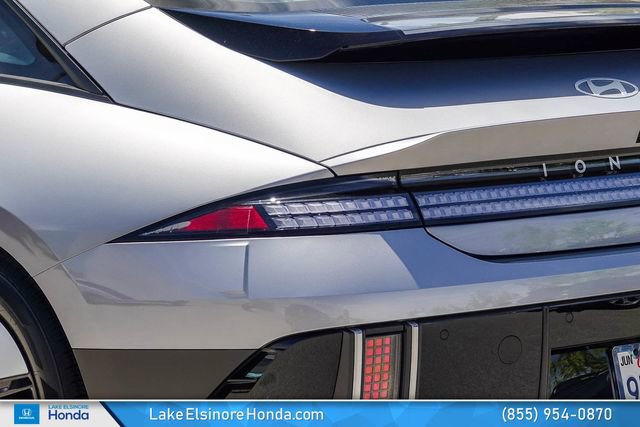 Used 2024 Hyundai Ioniq 6 SE RWD image 12