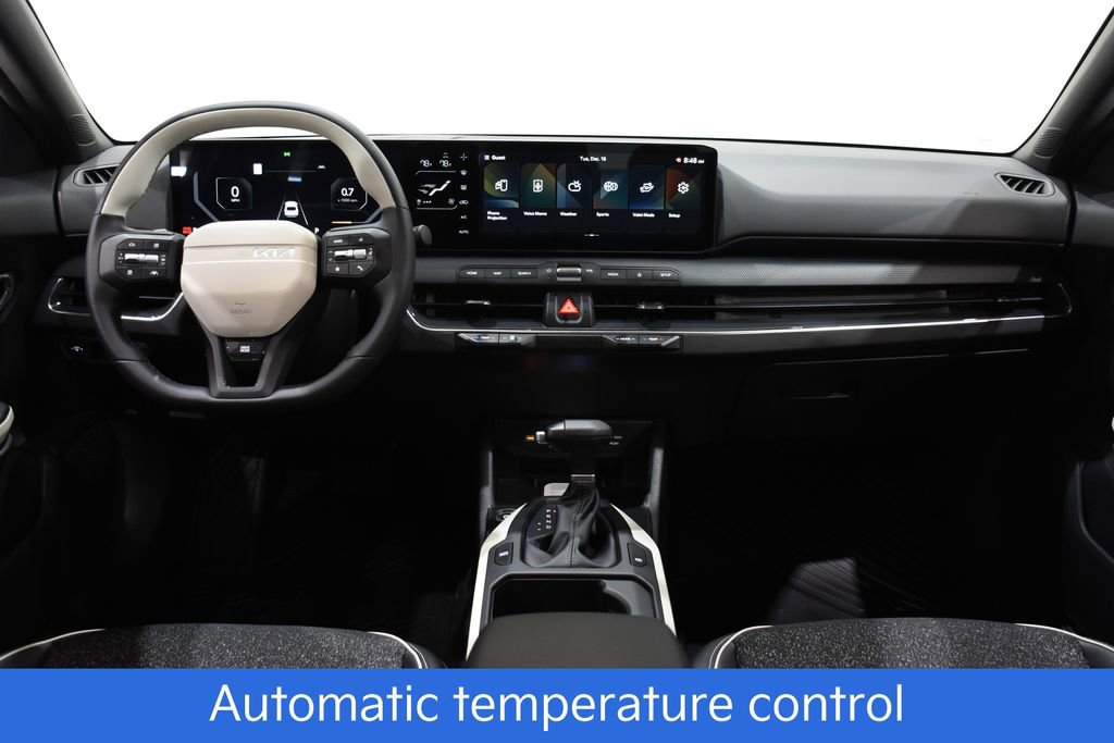 New 2025 Kia K4 GT-Line image 8