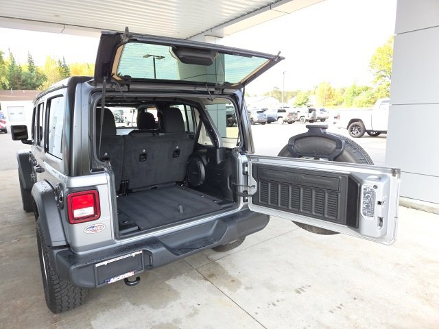 Used 2021 Jeep Wrangler Unlimited Islander w/ Uconnect 4C Nav & Sound Group image 19