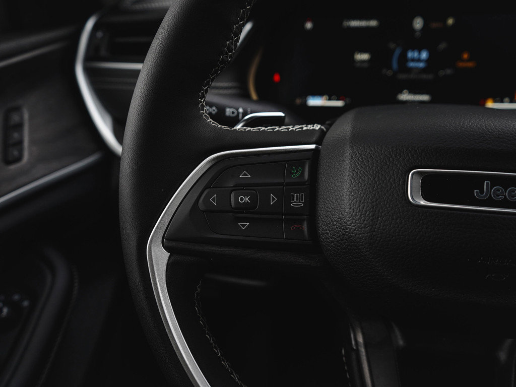 New 2025 Jeep Grand Cherokee Limited image 20