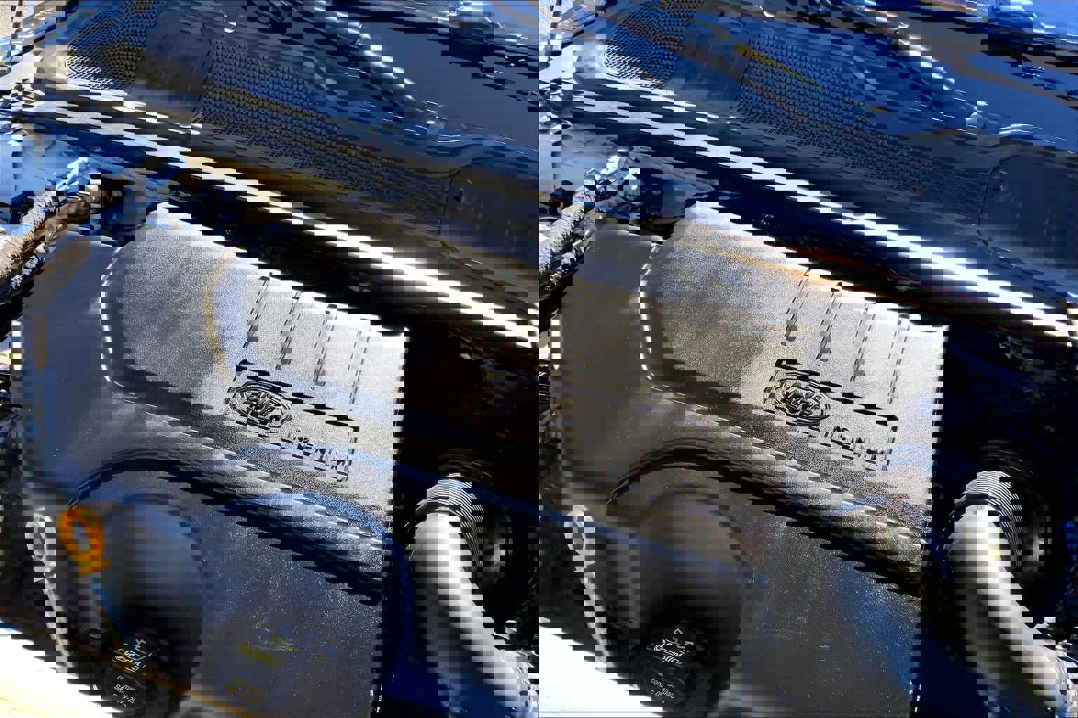 Used 2018 Land Rover Range Rover Evoque SE Premium image 29