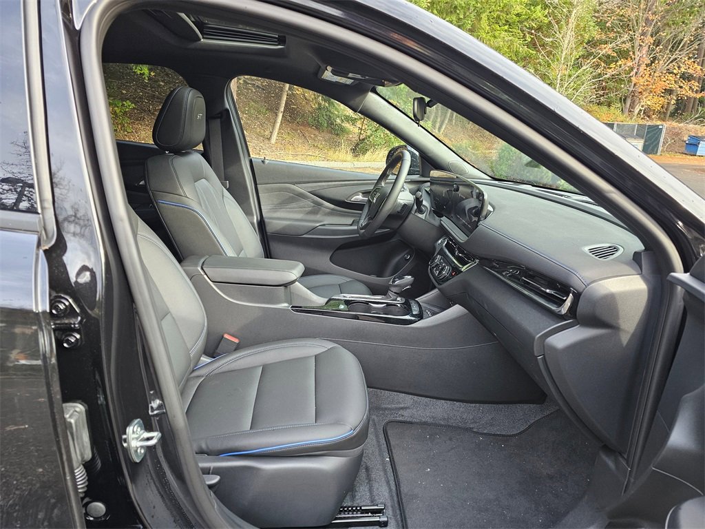 New 2025 Buick Envista Sport Touring w/ Convenience I Package image 11