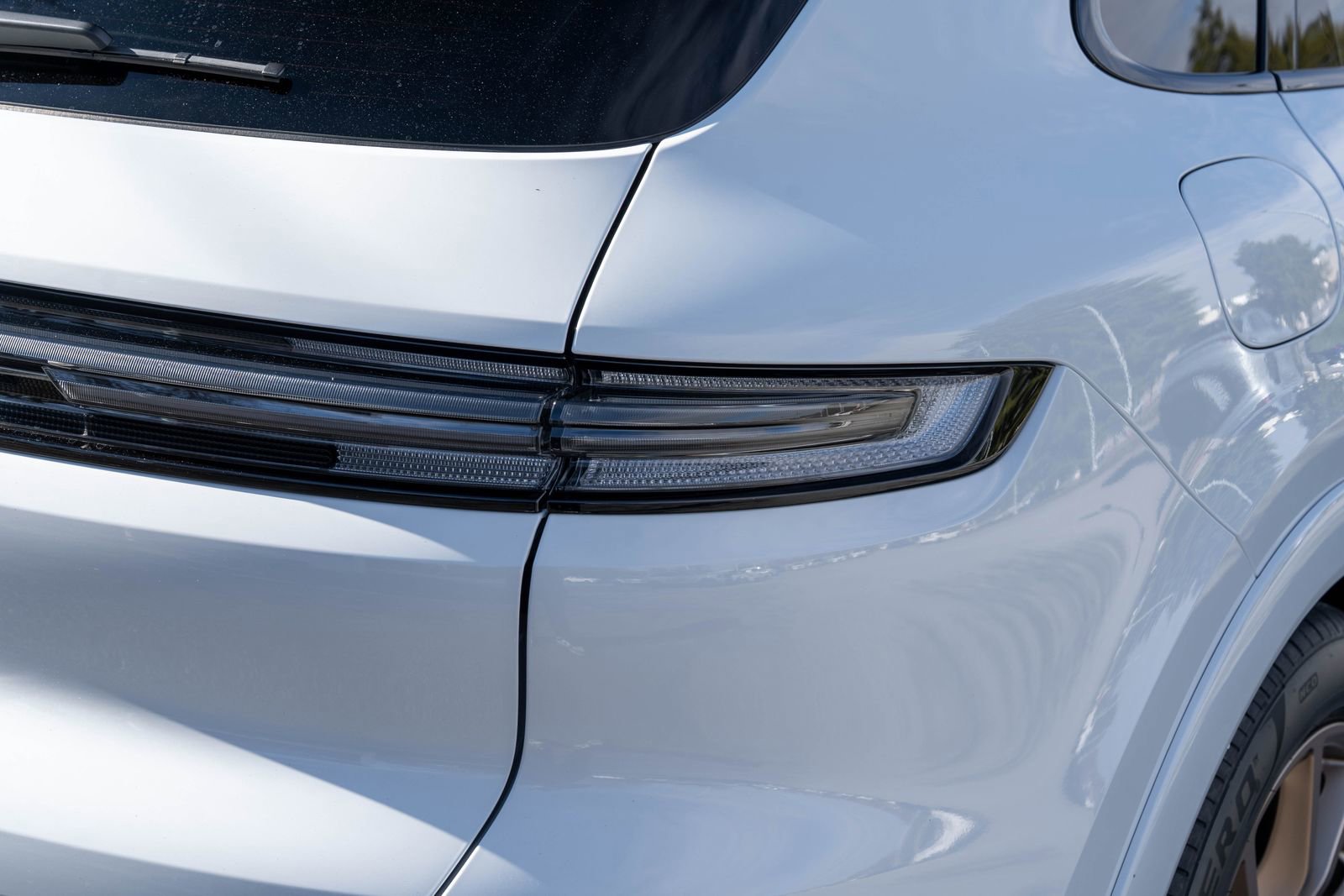 Certified 2025 Porsche Cayenne GTS image 14