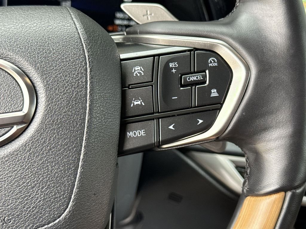 Used 2025 Lexus RX 350 Premium w/ Accessory Package (Z1) image 27