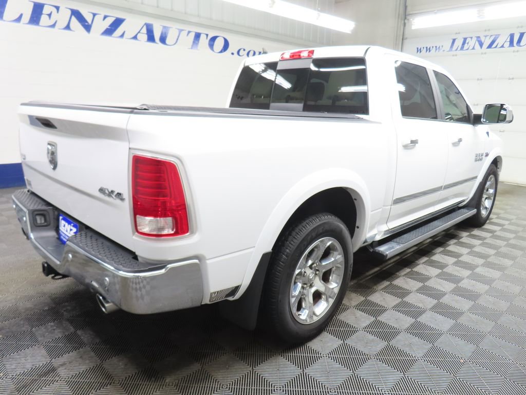 Used 2017 RAM 1500 Laramie w/ Convenience Group AWD/4WD image 5