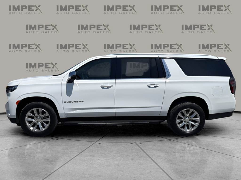 Used 2023 Chevrolet Suburban Premier AWD/4WD image 2