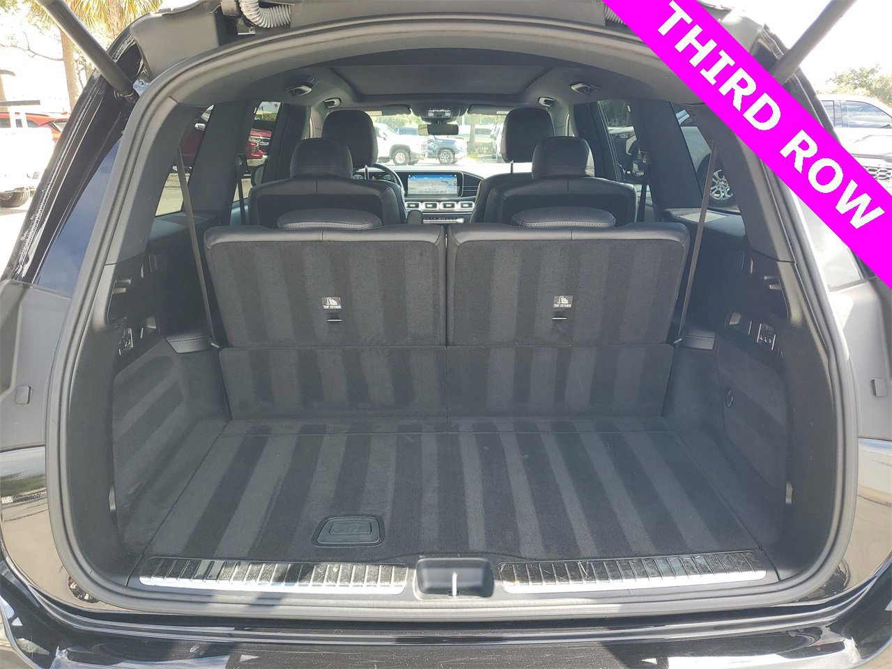 Used 2022 Mercedes-Benz GLS 450 4MATIC image 8