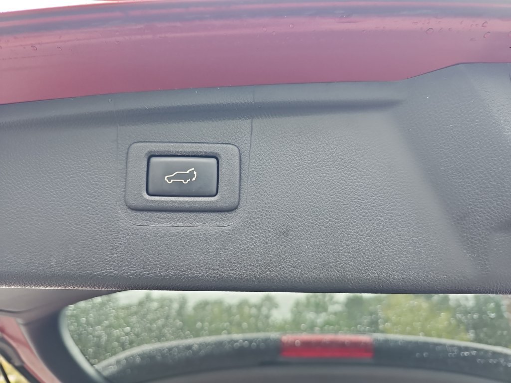 Used 2018 Subaru Outback 2.5i Limited AWD/4WD image 34