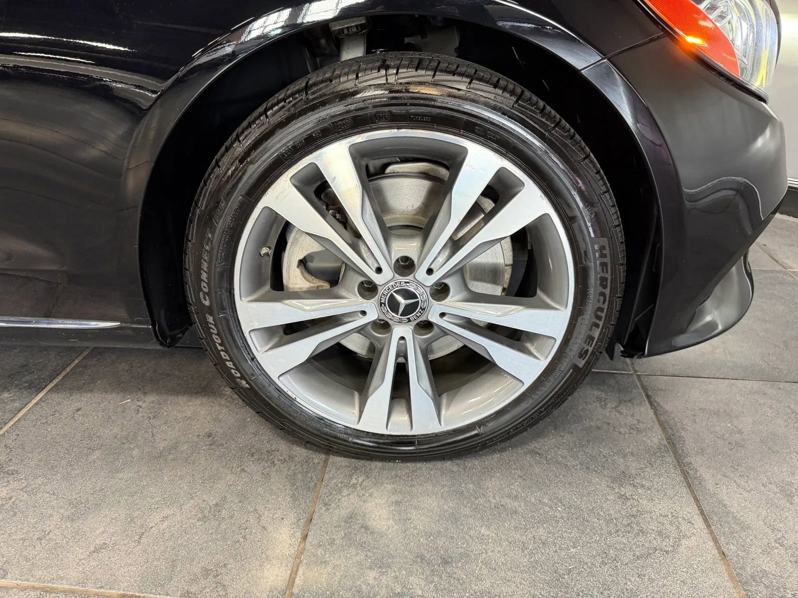 Used 2019 Mercedes-Benz C 300 4MATIC Sedan image 24