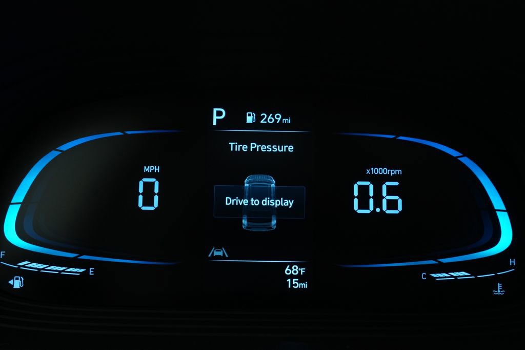 New 2026 Hyundai Venue SEL FWD image 38