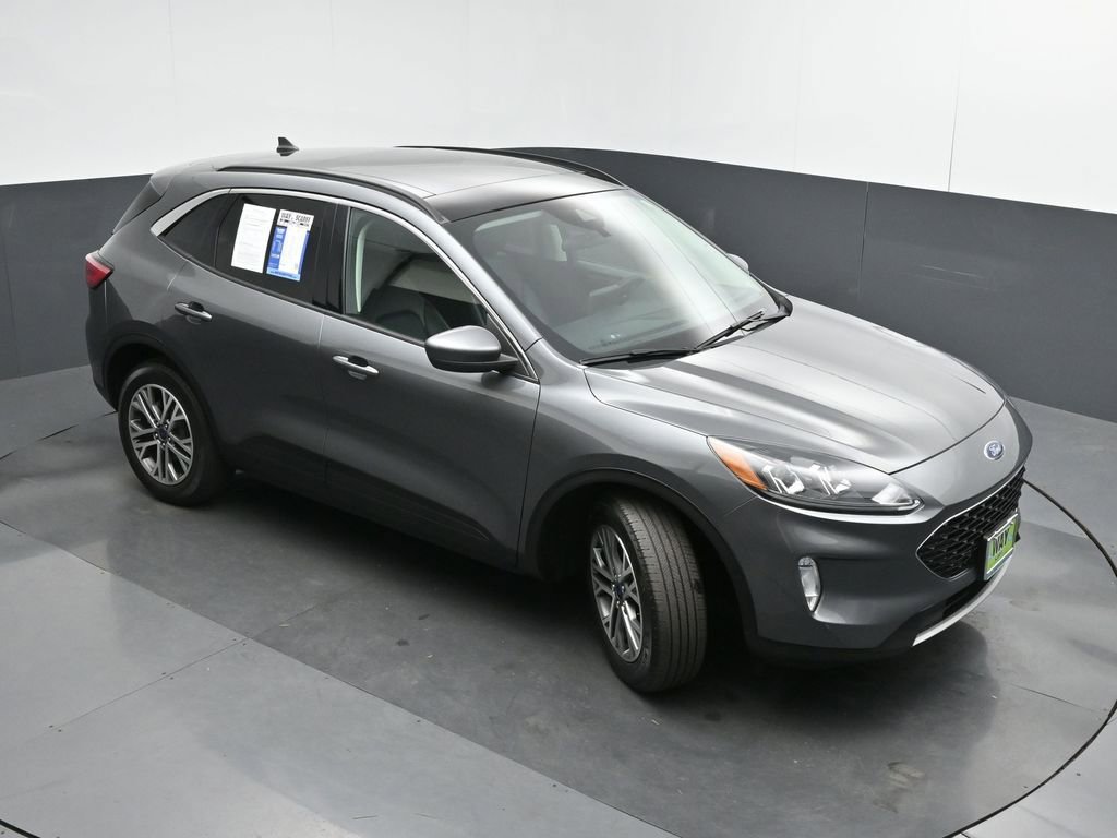 Used 2022 Ford Escape SEL w/ Technology Package AWD/4WD image 40