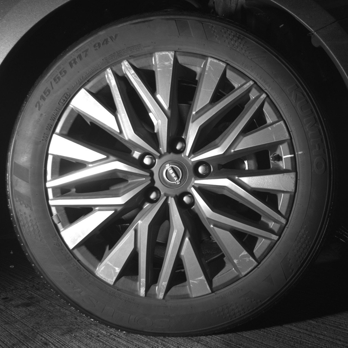 Used 2025 Nissan Altima 2.5 SV image 13