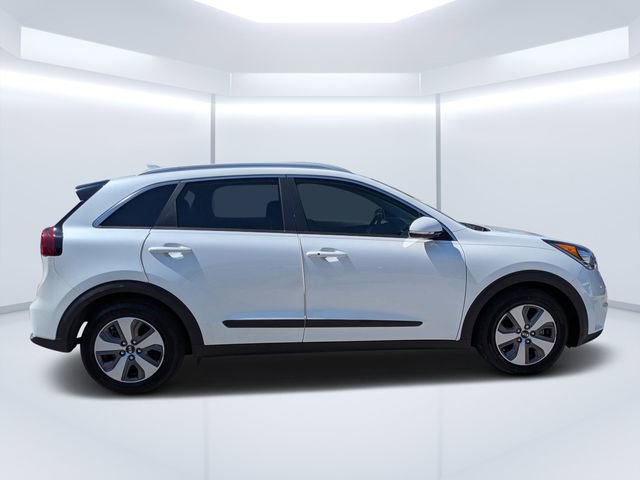 Used 2019 Kia Niro EX FWD image 2