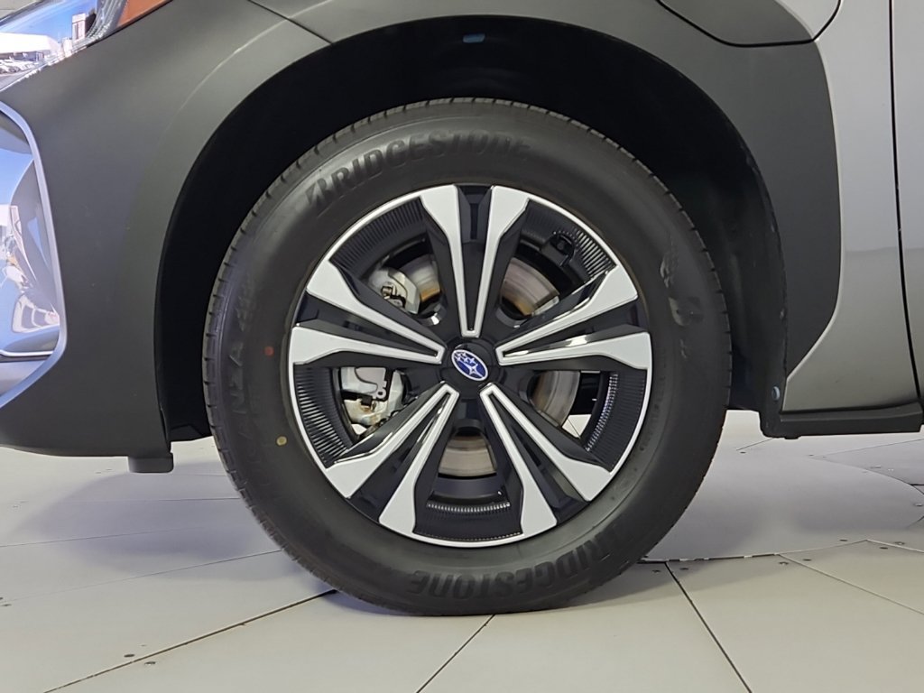 Certified 2023 Subaru Solterra AWD image 5