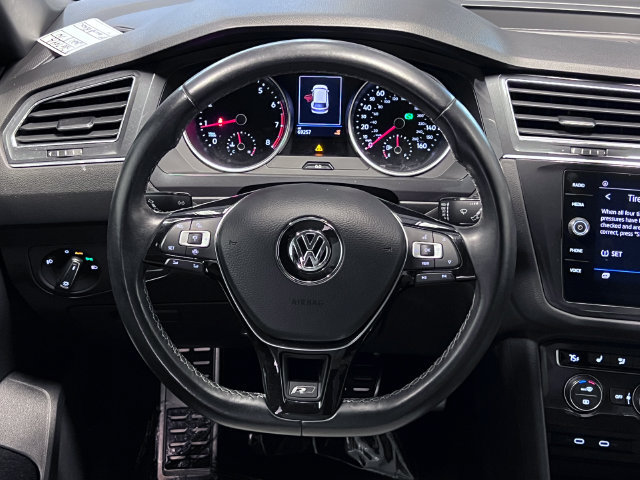 Certified 2021 Volkswagen Tiguan SE R-Line FWD image 19