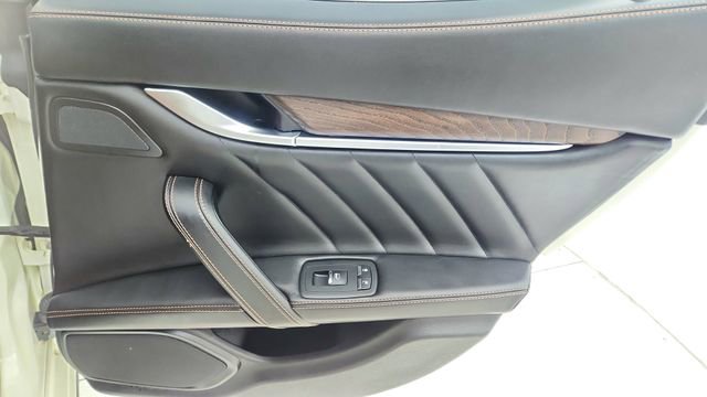 Used 2019 Maserati Ghibli S Q4 AWD/4WD image 29