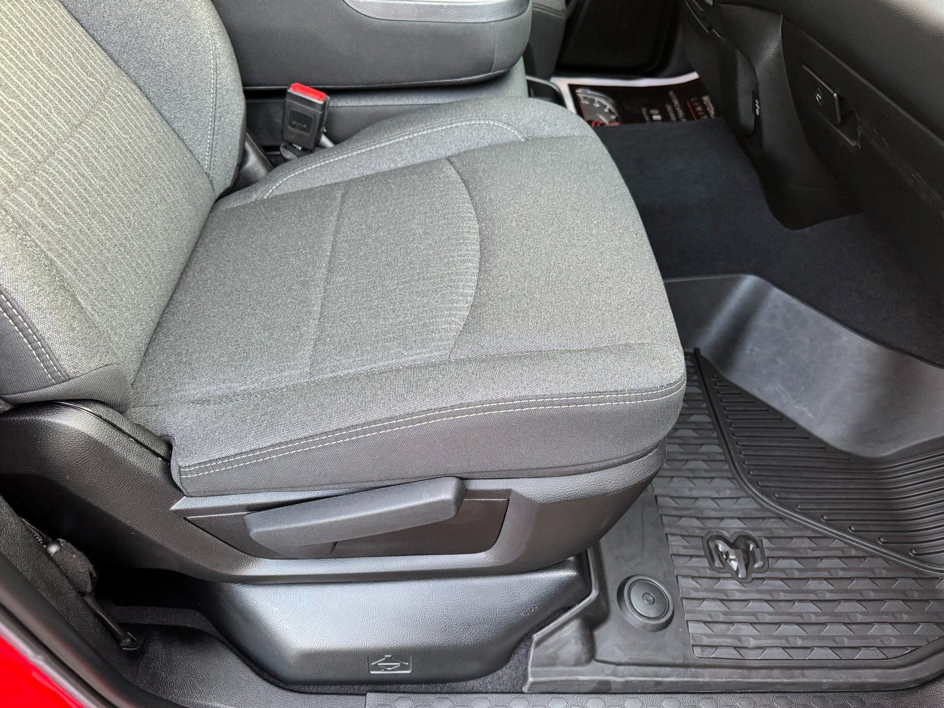 Used 2020 RAM 2500 Big Horn w/ Level 2 Equipment Group image 49