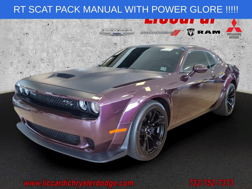 Used 2021 Dodge Challenger R/T Scat Pack RWD image 3