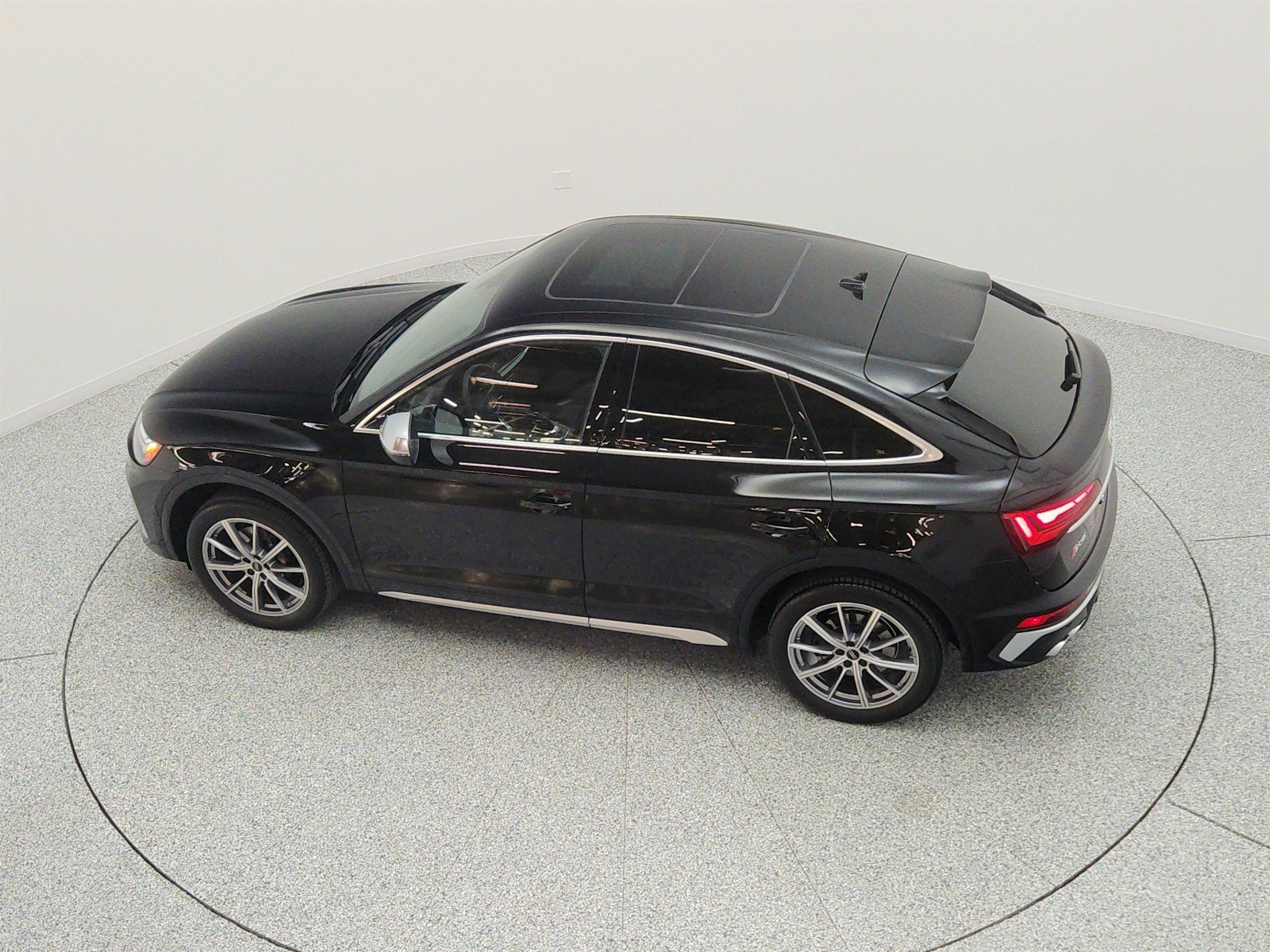 Used 2023 Audi SQ5 Premium Plus w/ Premium Plus Package AWD/4WD image 29