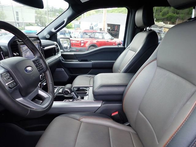 Used 2025 Ford F150 Lariat w/ Equipment Group 501A Mid image 18