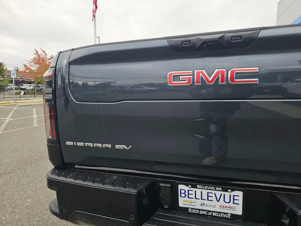 Used 2026 GMC Sierra EV Denali AWD/4WD image 16