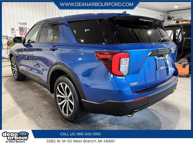 Certified 2022 Ford Explorer ST-Line AWD/4WD image 4