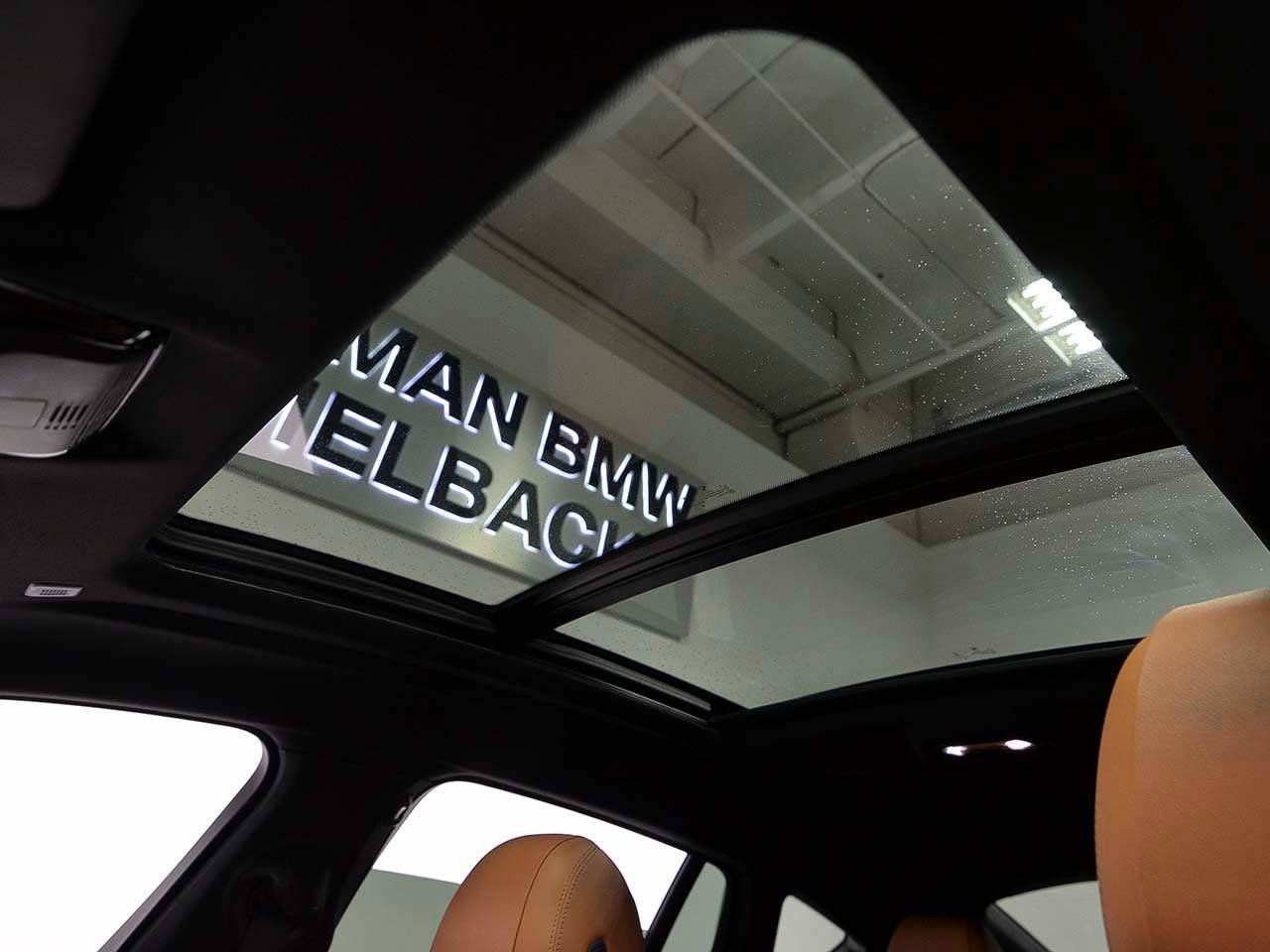 Used 2021 BMW X6 xDrive40i w/ Premium Package 2 image 7