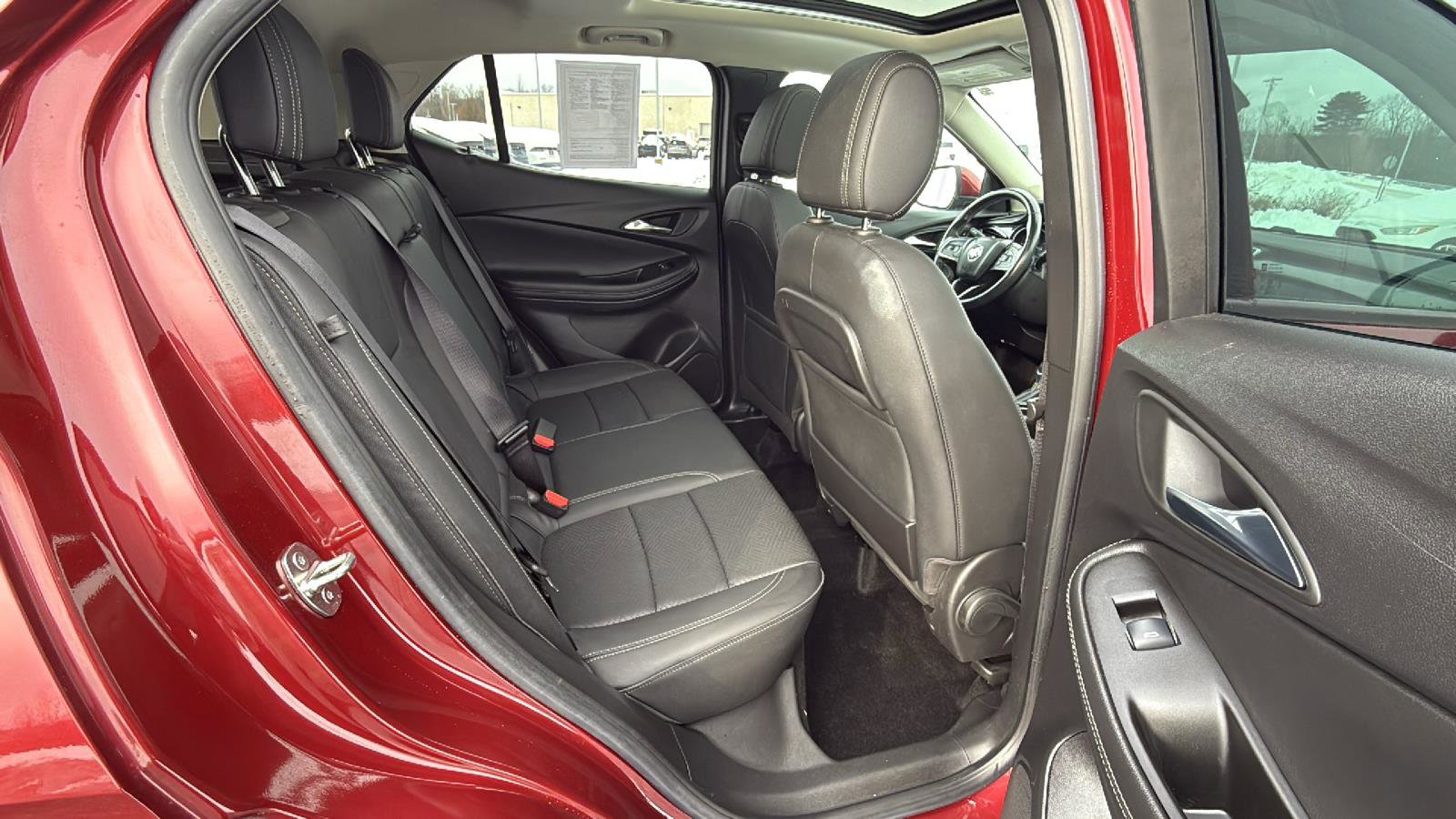 Used 2022 Buick Encore GX Essence w/ Experience Buick Package image 19