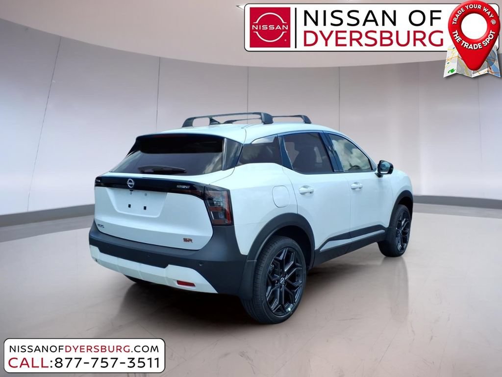 New 2026 Nissan Kicks SR w/ Cold Weather Package FWD image 3