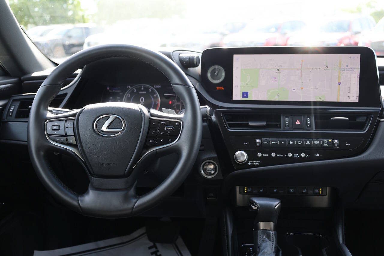 Used 2023 Lexus ES 250 w/ Premium Package AWD/4WD image 23