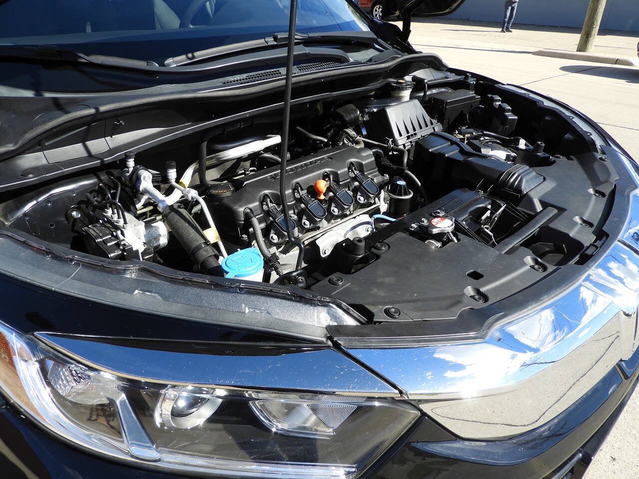 Used 2020 Honda HR-V LX image 14