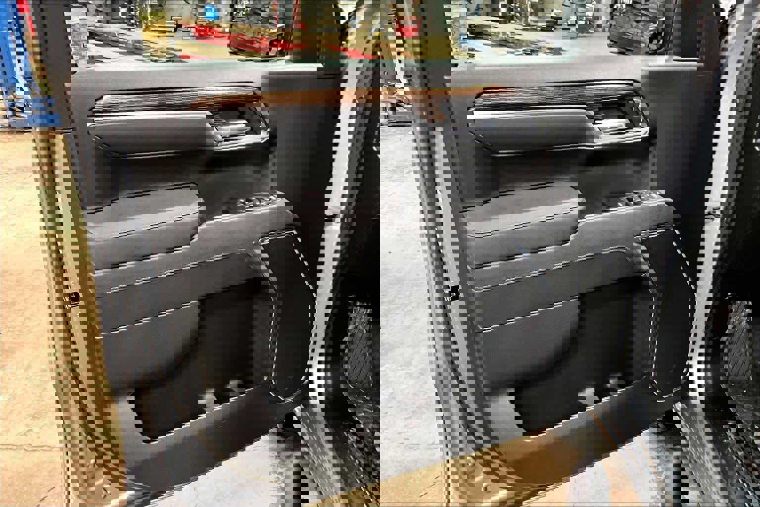 Used 2026 GMC Sierra 1500 Elevation w/ Elevation Select Package image 19