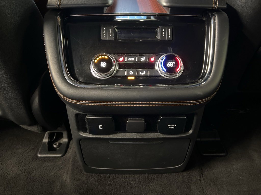 Used 2020 Lincoln Navigator Reserve w/ Luxury Package image 34