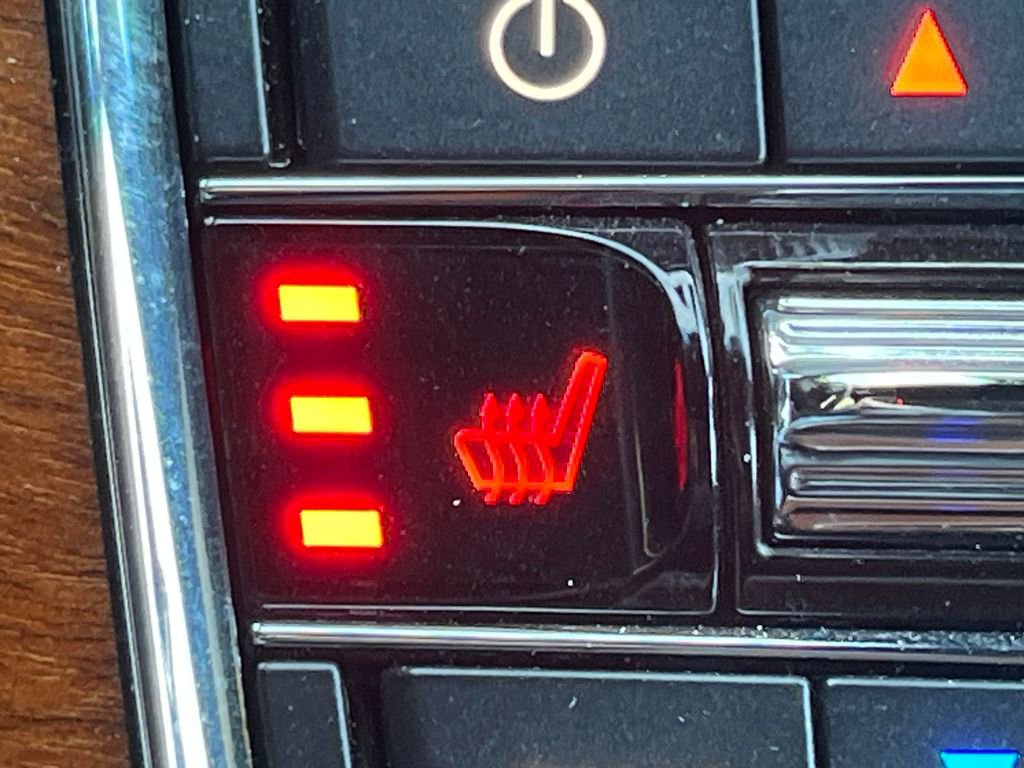 Used 2020 Lincoln Continental w/ Equipment Group 500A image 28