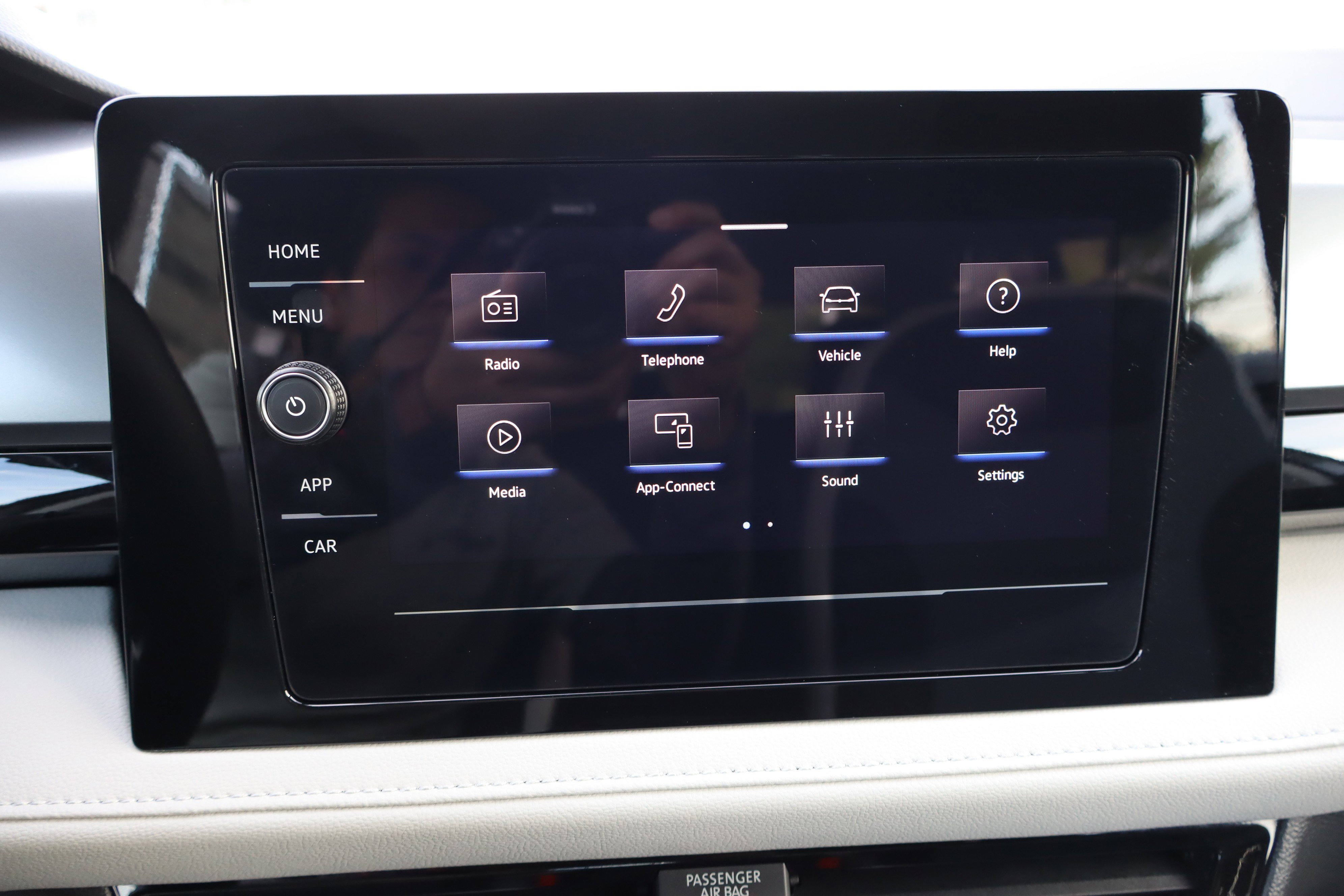 Certified 2025 Volkswagen Taos S image 20