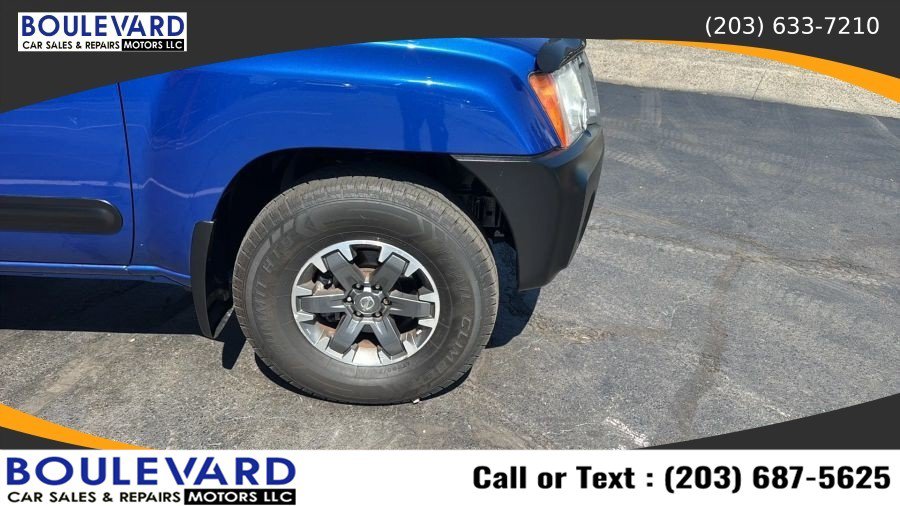 Used 2014 Nissan Xterra PRO-4X w/ Pro-4x Leather Package AWD/4WD image 12