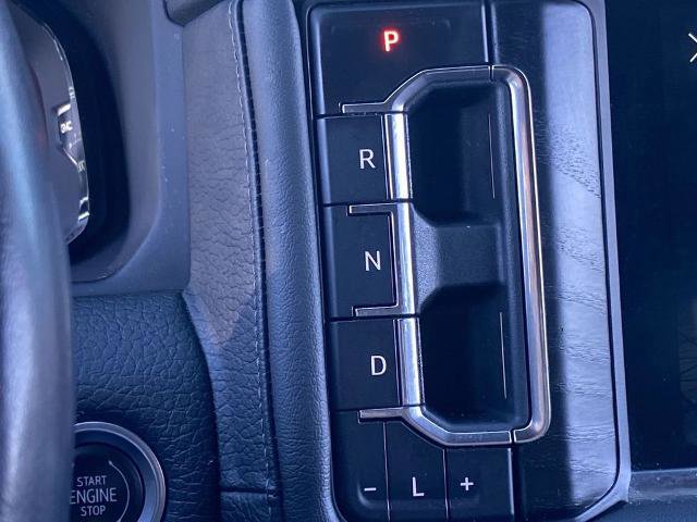 Used 2022 GMC Yukon Denali w/ Denali Reserve Package image 12