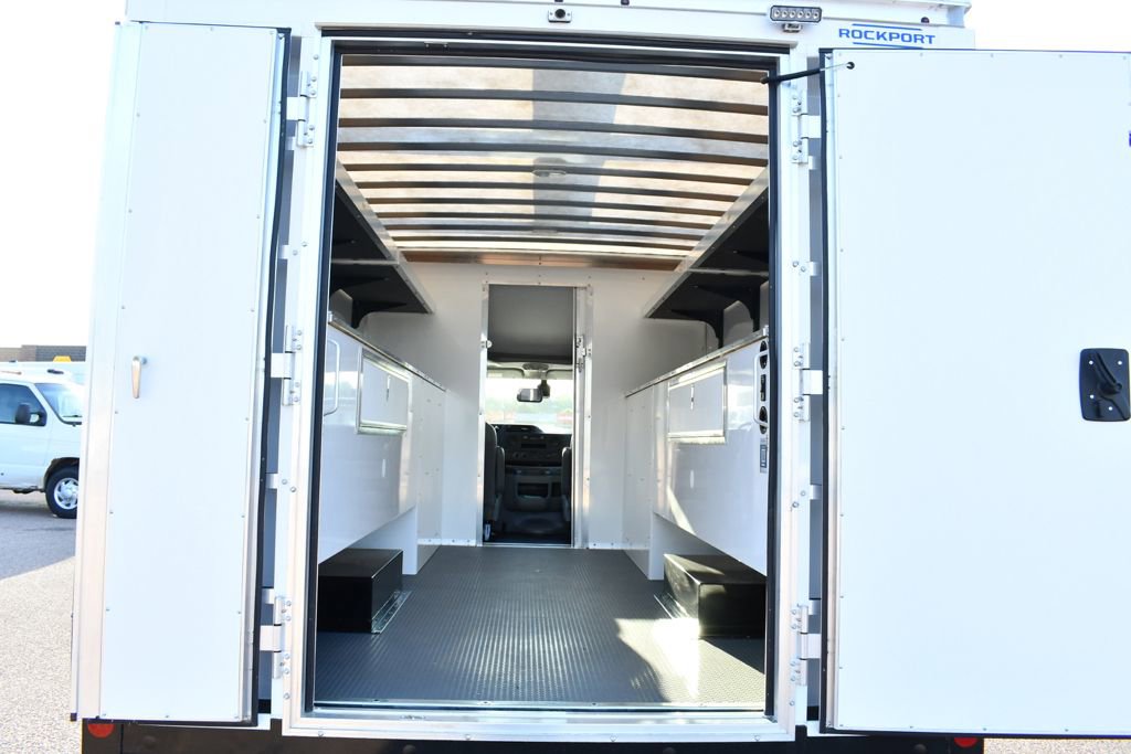 New 2027 Ford E-350 and Econoline 350 Super Duty w/ Power Equipment Group RWD image 16