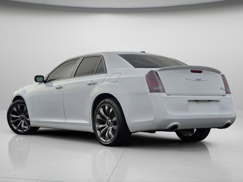 Used 2014 Chrysler 300 S image 20