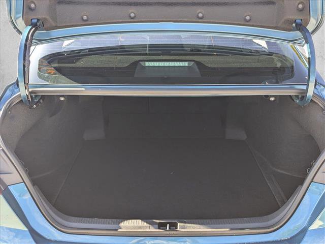 Used 2025 Toyota Camry SE image 7