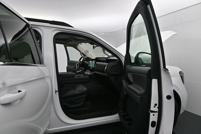 Certified 2025 Ford Expedition Max Active AWD/4WD image 14