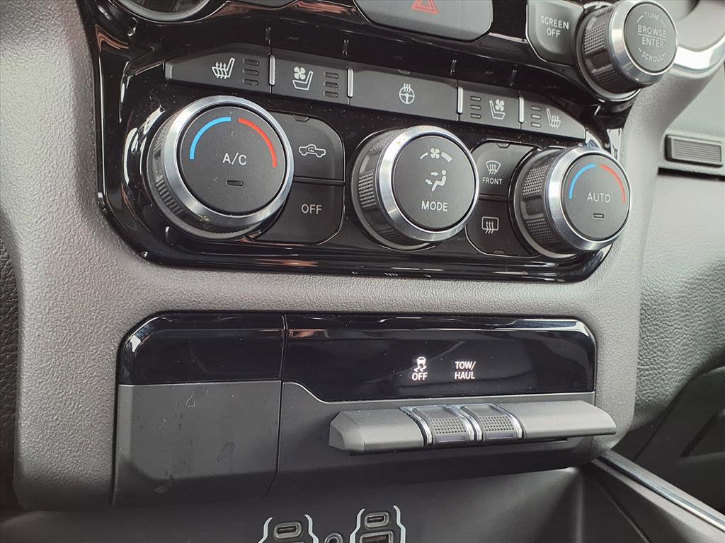 Used 2023 RAM 1500 Laramie image 8