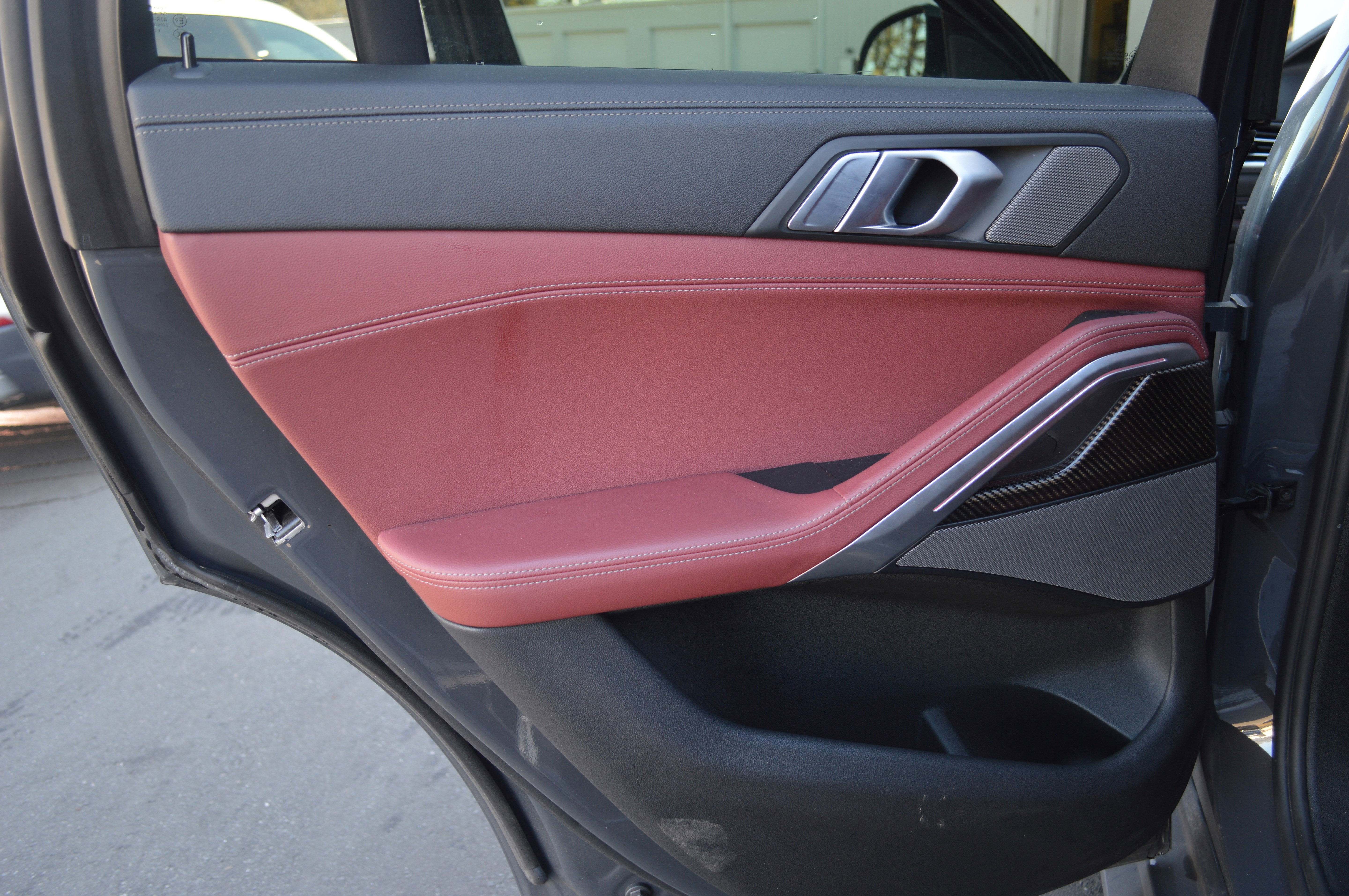 Used 2021 BMW X6 M50i w/ Premium Package image 26