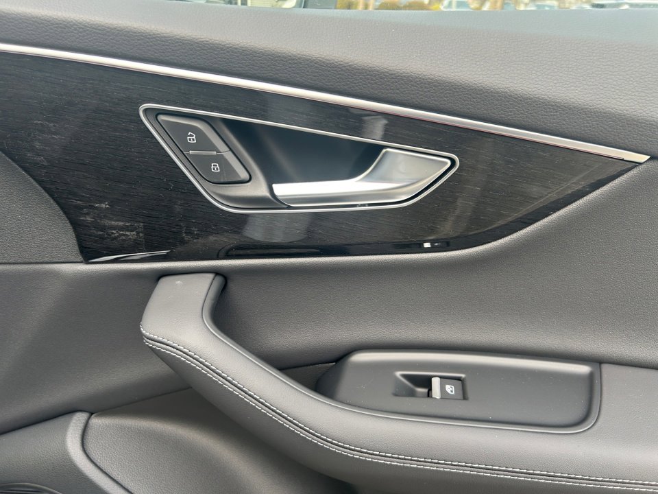 New 2026 Audi Q7 3.0T Premium Plus image 31